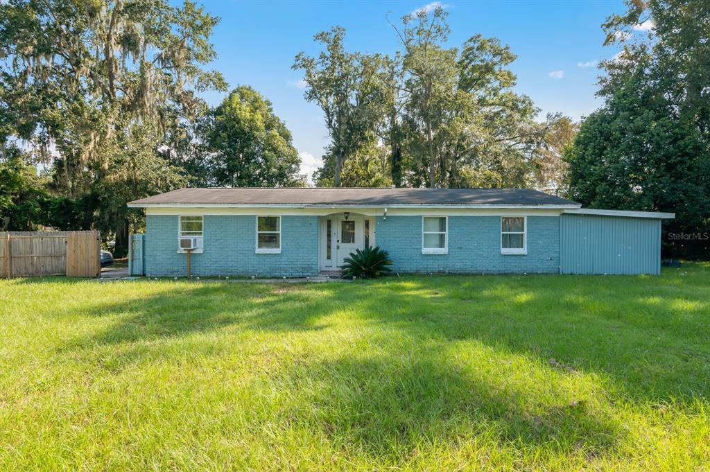 Picture of 5028 NW 30Th Terrace, Gainesville, FL 32605