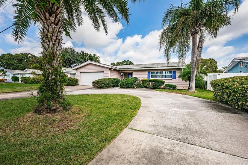 Picture of 11705 66Th Avenue N, Seminole FL 33772