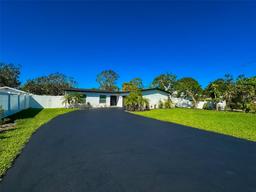 Picture of 4627 Castile Way S, St Petersburg, FL 33712