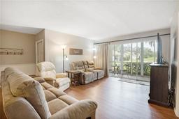 Picture of 12119 Sunny Glen Lane Unit H1, Hudson, FL 34669