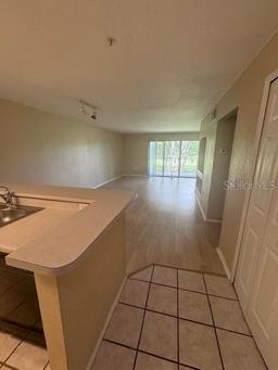 Picture of 13953 Fairway Island Drive Unit 624, Orlando, FL 32837