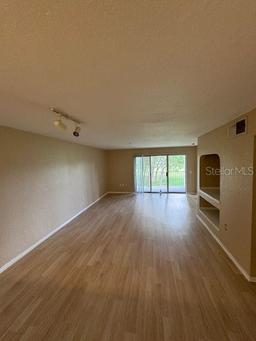 Picture of 13953 Fairway Island Drive Unit 624, Orlando, FL 32837