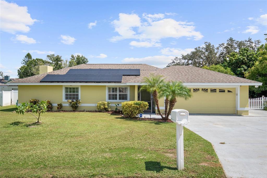 Picture of 105 Hainesport Drive, Lake Alfred, FL 33850