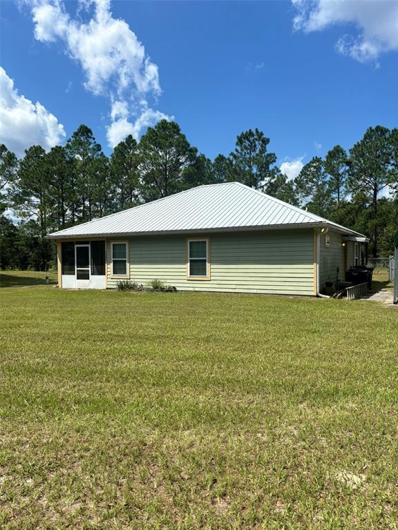 Picture of 17450 NW 75Th Avenue, Fanning Springs, FL 32693