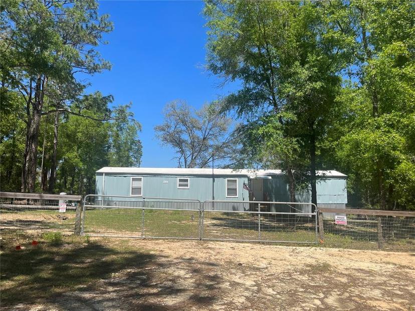 Picture of 9751 NE 69Th Place, Bronson FL 32621