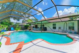 Picture of 2011 Green Juniper Lane, Brandon, FL 33511