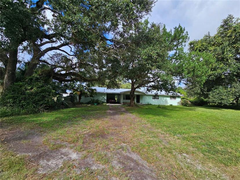 Picture of 560 County Road 65, Bunnell FL 32110