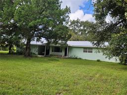 Picture of 560 County Road 65, Bunnell, FL 32110