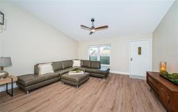 Picture of 2294 Belgian Lane Unit 28, Clearwater, FL 33763