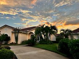 Picture of 518 Clubhouse Drive, Lake Wales, FL 33898