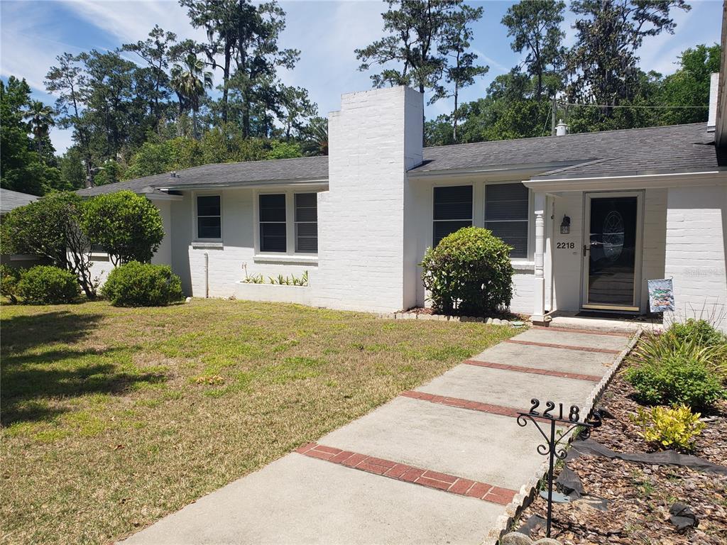 Picture of 2218 NW 7Th Lane, Gainesville, FL 32603