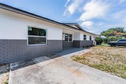 Picture of 4020 30Th Street N, St Petersburg, FL 33714