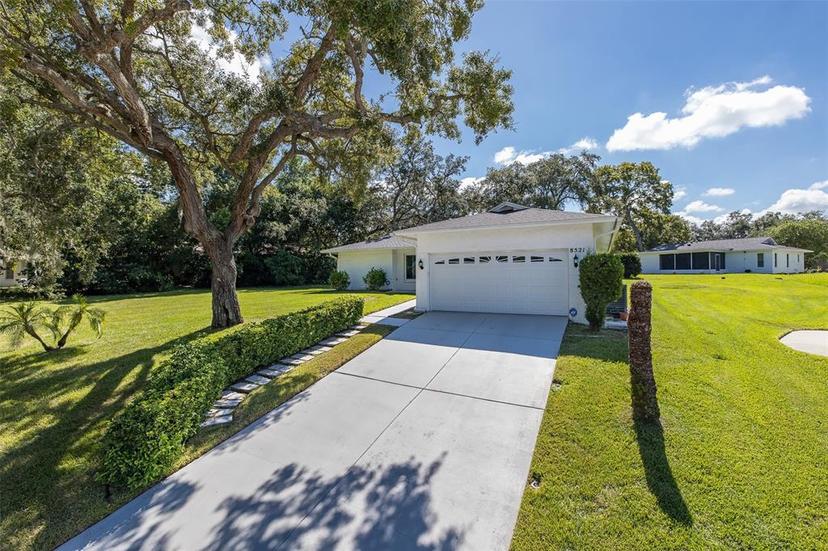 Picture of 8521 Cedarview Court, Port Richey FL 34668