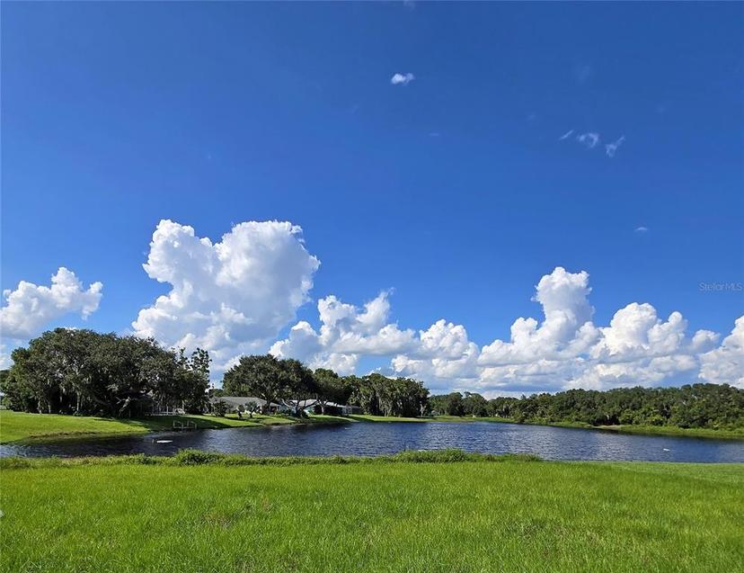 Picture of 1024 Lakeside Way, Sebring FL 33876