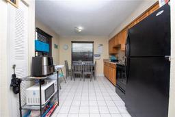 Picture of 725 Michigan Court Unit 3, Saint Cloud, FL 34769