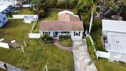 Picture of 3616 Alabama Avenue Ne, St Petersburg, FL 33703