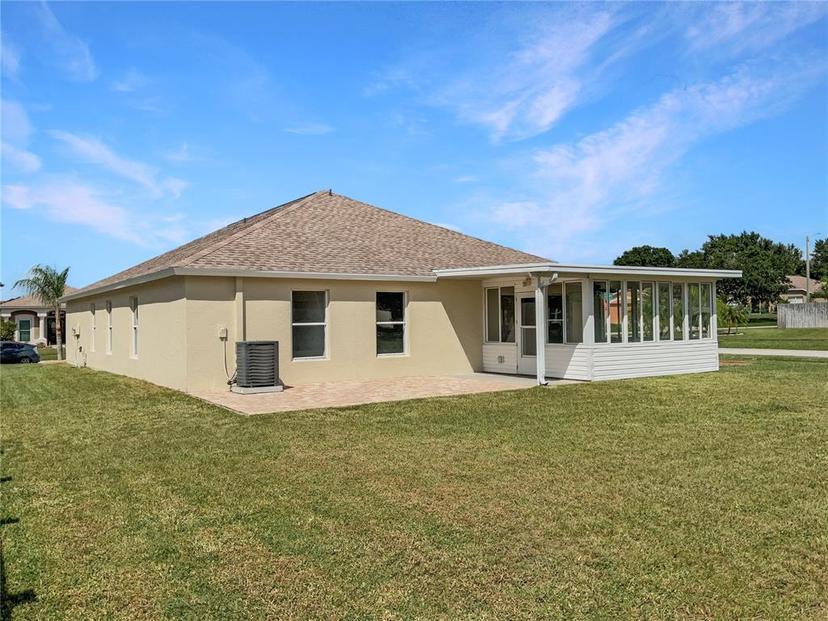 Picture of 10323 Soaring Eagle Drive, Riverview FL 33578