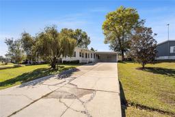 Picture of 4800 SE 132Nd Place, Belleview, FL 34420