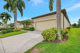 Picture of 1780 Batello Drive, Venice, FL 34292