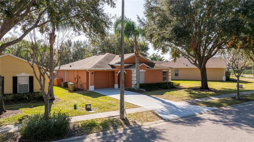 Picture of 17512 Woodcrest Way, Clermont FL 34714