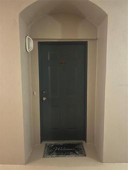 Picture of 3000 Laurel Park Lane Unit 104, Kissimmee, FL 34741