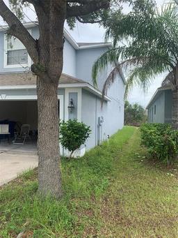 Picture of 13034 Avalon Crest Court, Riverview, FL 33579