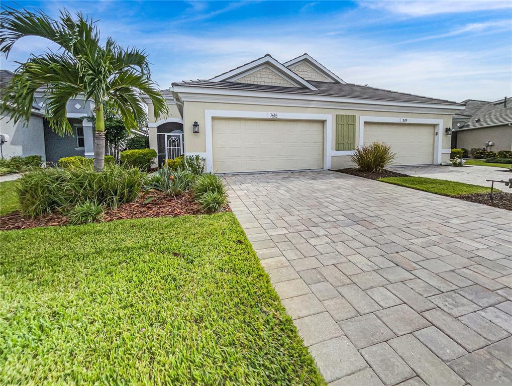 Picture of 7615 Campus Cove, Sarasota, FL 34243