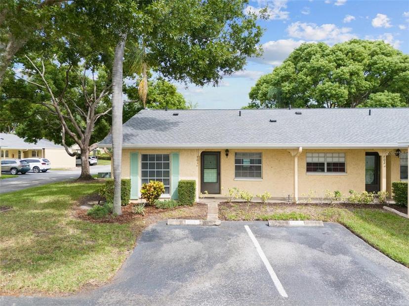 Picture of 2465 Northside Drive Unit 701, Clearwater FL 33761