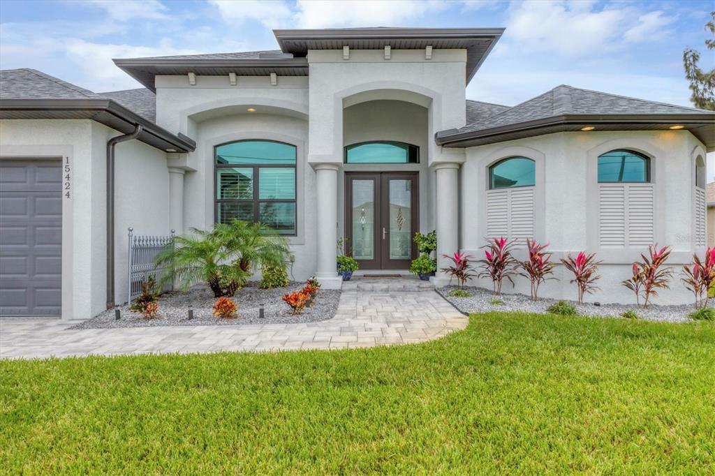 Picture of 15424 Lakeland Circle, Port Charlotte, FL 33981