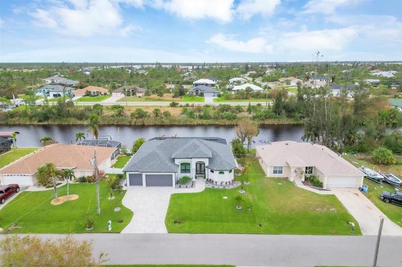 Picture of 15424 Lakeland Circle, Port Charlotte FL 33981