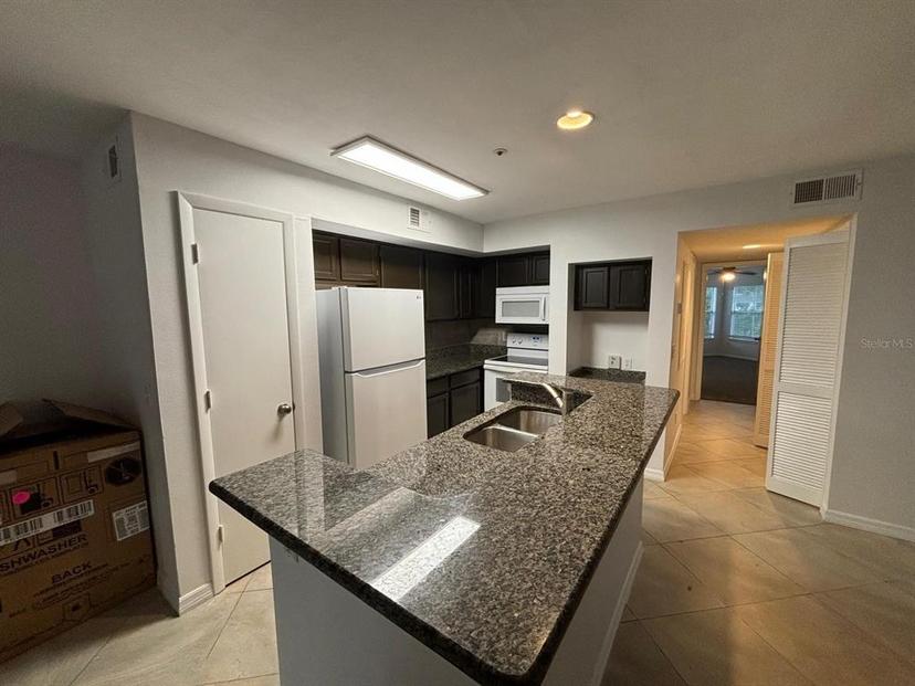 Picture of 470 S Pin Oak Place Unit 204, Longwood FL 32779