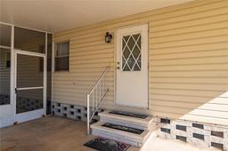 Picture of 1000 Kings Highway Unit 426, Punta Gorda, FL 33980