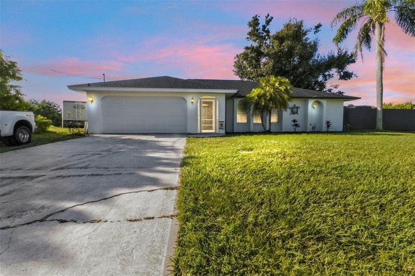 Picture of 10263 Waterford Avenue, Englewood FL 34224