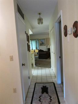 Picture of 505 Fairways Lane Unit B, Ocala, FL 34472