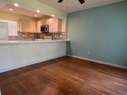 Picture of 2625 State Road 590 Unit 2514, Clearwater, FL 33759