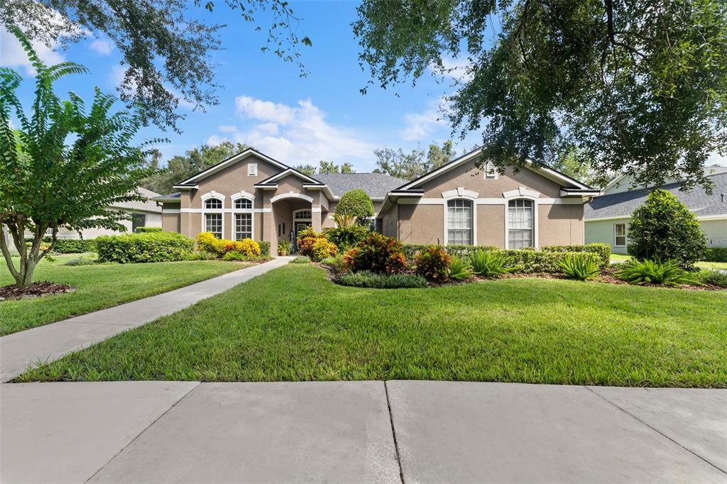 Picture of 15212 Kestrelrise Drive, Lithia, FL 33547