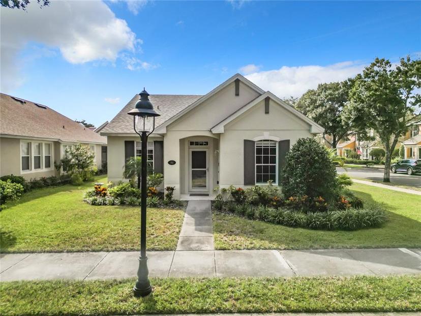 Picture of 402 Ravenshill Way, Deland FL 32724