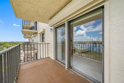 Picture of 7050 Sunset Drive S Unit 912, South Pasadena, FL 33707