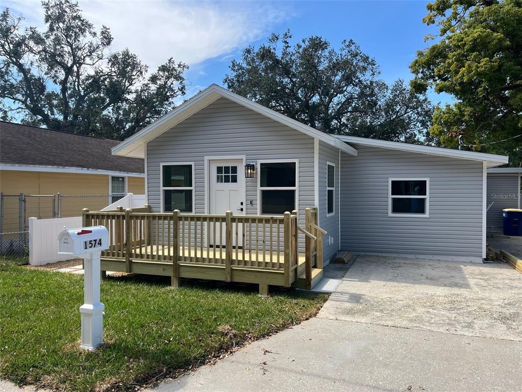 Picture of 1574 Ewing Avenue, Clearwater, FL 33756