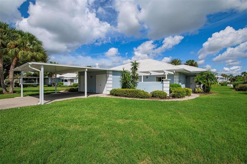 Picture of 451 Wexford Circle, Venice FL 34293