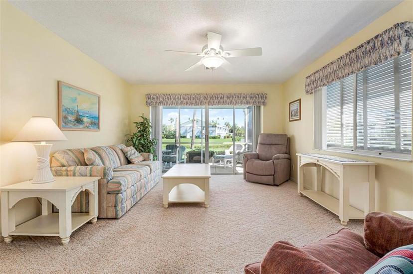 Picture of 451 Wexford Circle, Venice FL 34293