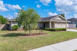 Picture of 909 NW 231St Way, Newberry, FL 32669