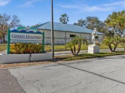 Picture of 1250 S Pinellas Avenue Unit 405, Tarpon Springs, FL 34689