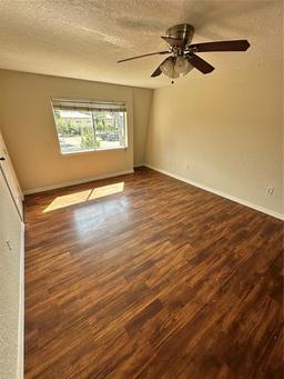 Picture of 1944 Conway Road Unit 6, Orlando, FL 32812