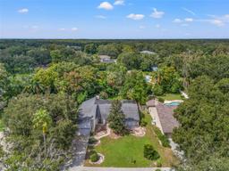 Picture of 15904 Nottinghill Drive, Lutz, FL 33548