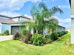 Picture of 31559 Barrel Wave Way, Wesley Chapel, FL 33545