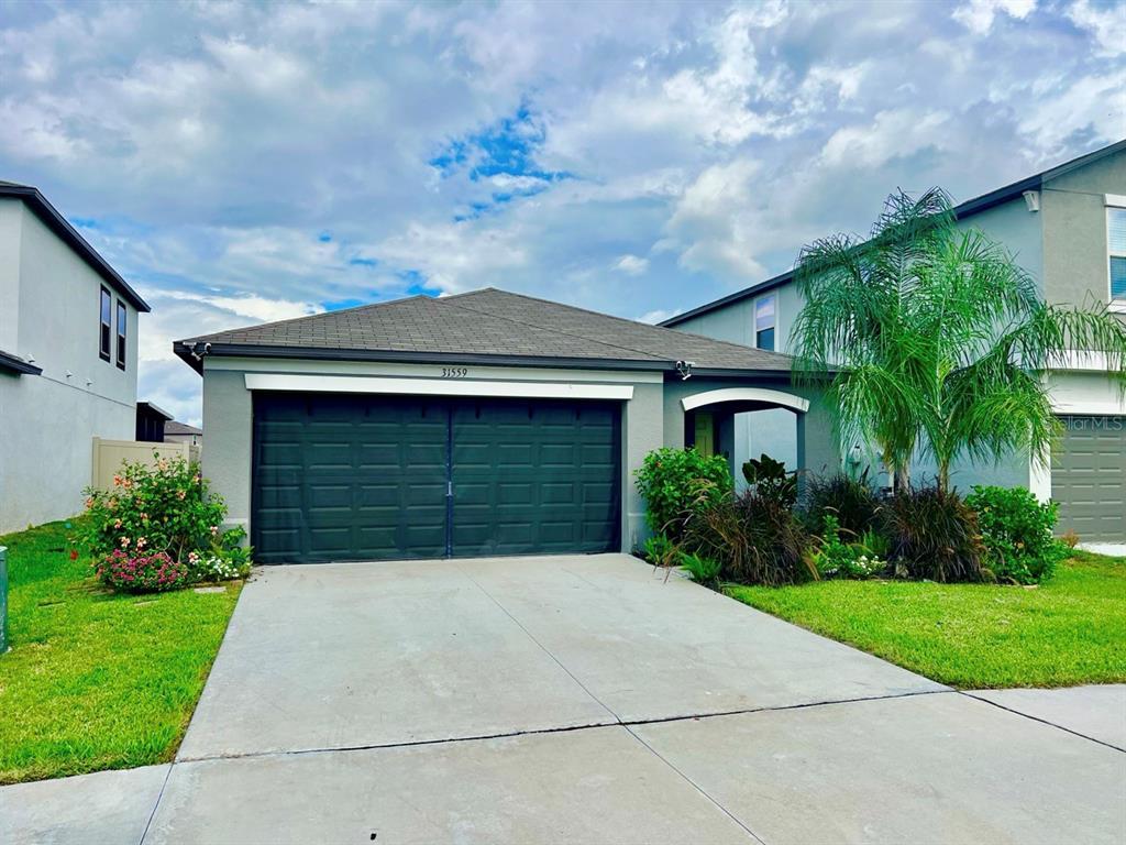 Picture of 31559 Barrel Wave Way, Wesley Chapel, FL 33545