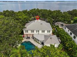 Picture of 4601 Bayshore Boulevard, Tampa, FL 33611