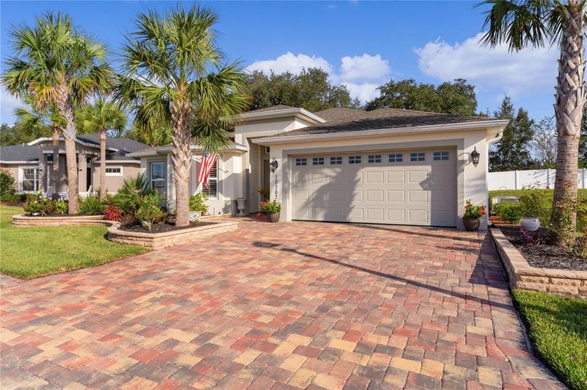 Picture of 10367 Addison Shore Way, Oxford FL 34484