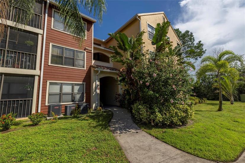 Picture of 11901 4Th Street N Unit 12107, St Petersburg FL 33716